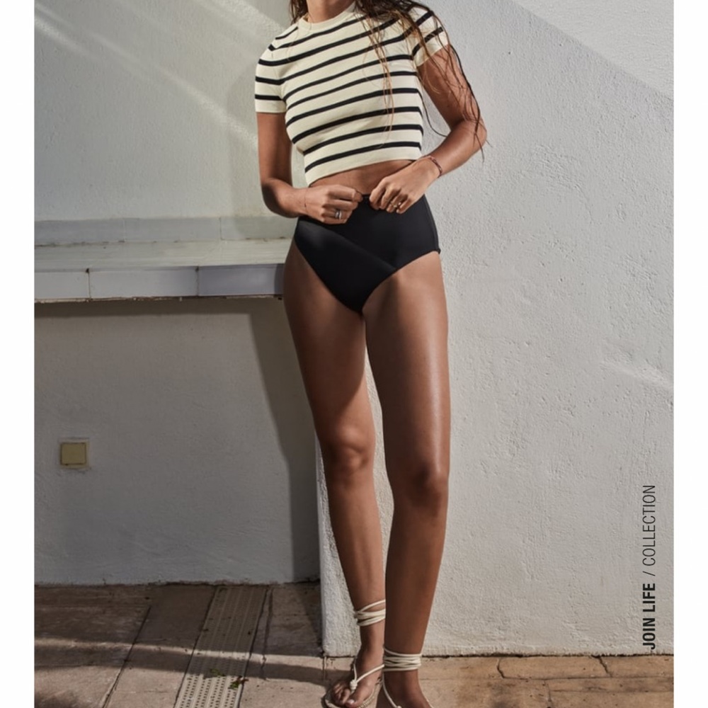 Zara Black and White Striped Crop Top